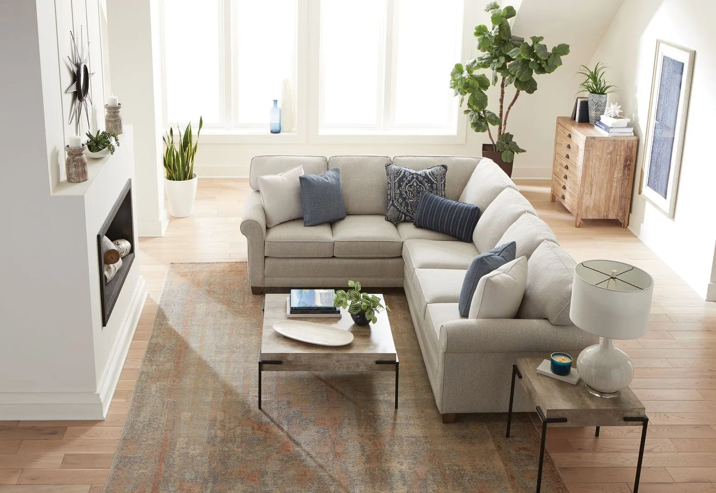 366 Sofas & Sectionals