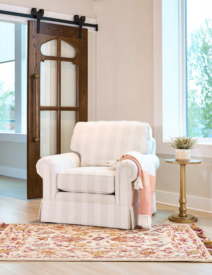 5000 Chairs & Ottomans