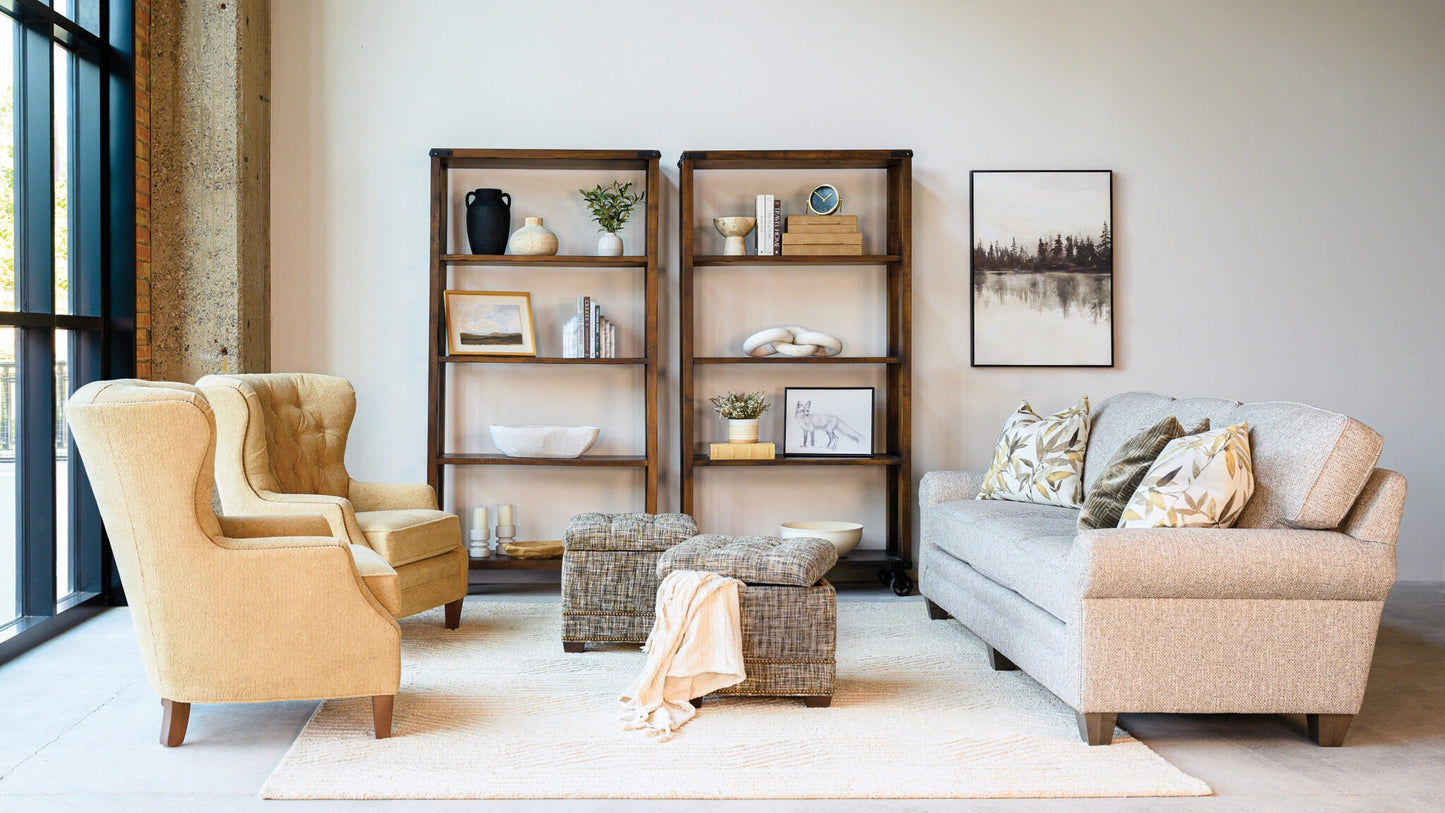 5000 Sofas & Sectionals