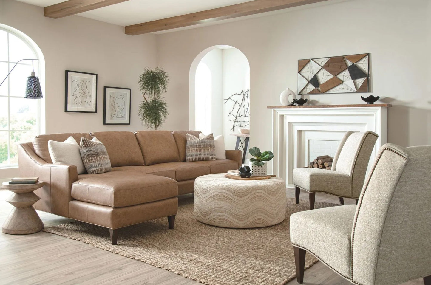 261 Sofas & Sectionals